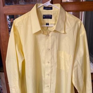 Stafford Yellow Cotton Blend Broadcloth Dress Shirt Classic Elegance